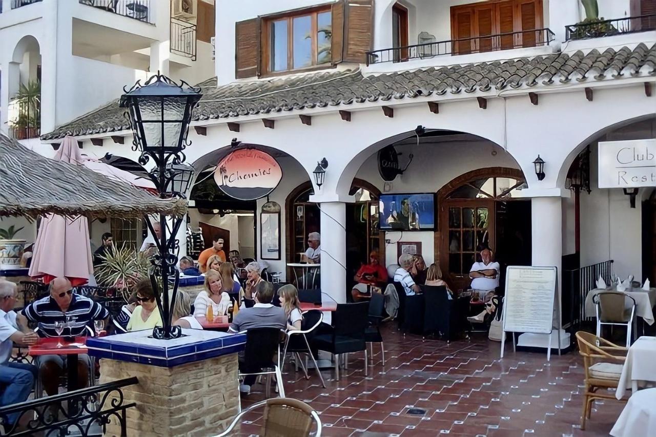 Apartment On The Plaza Alicante Kültér fotó